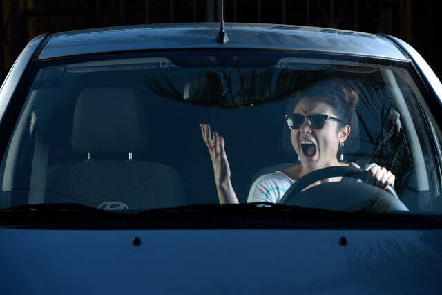 How to Protect Yourself When Dealing with an Aggressive Driver