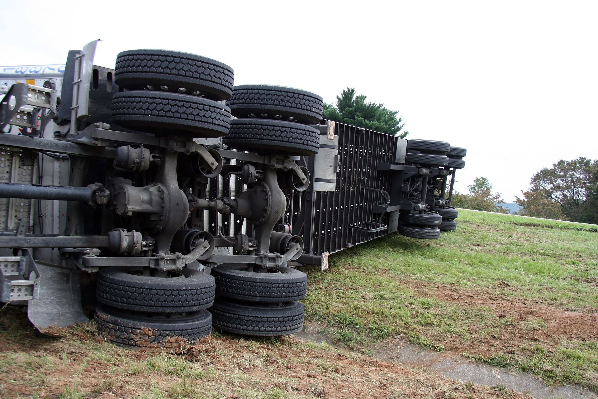 What Causes a Truck to Jackknife?
